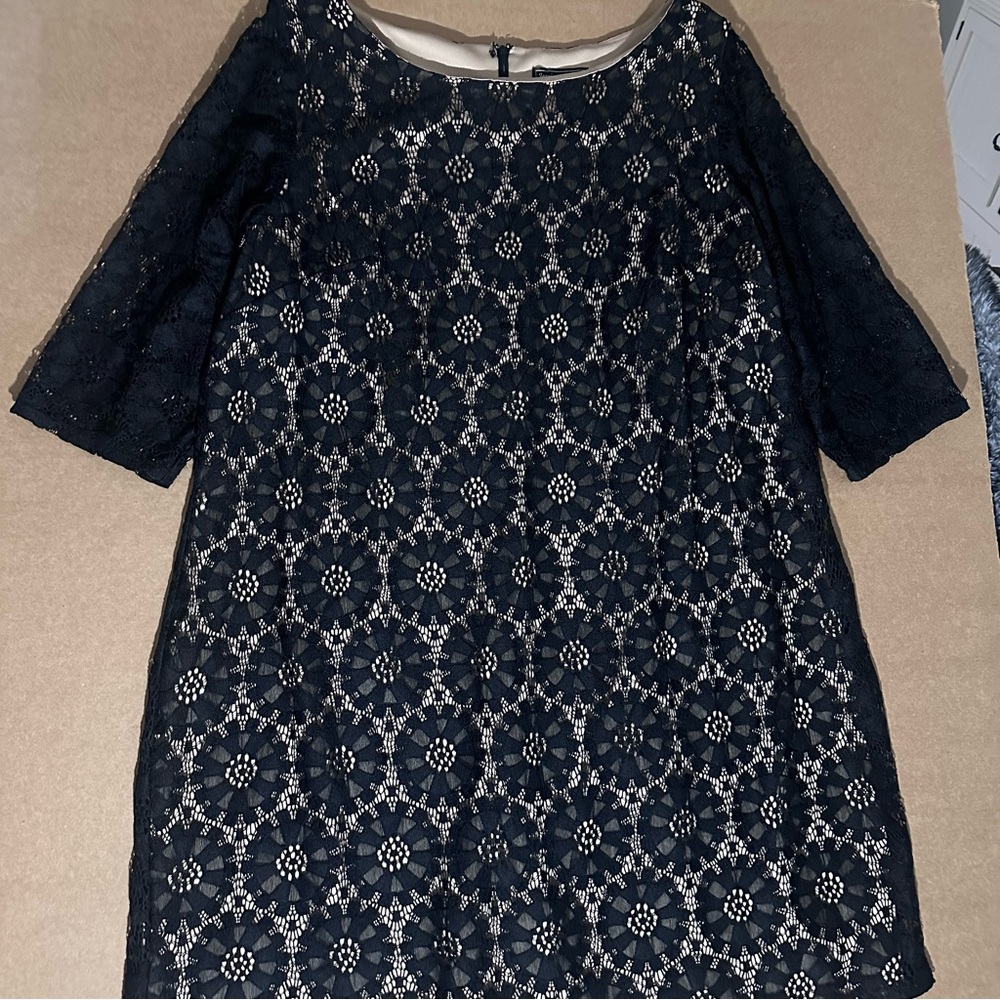 Jessica Howard Black Floral Lace Dress